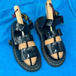 Dr. Martens Patent Leather Gladiator Sandals sz 8
